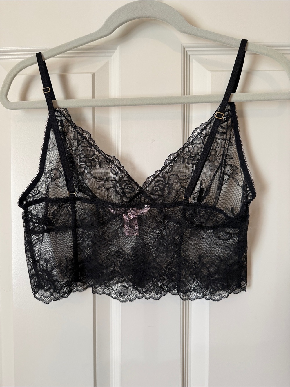 Victoria's Secret Black Sheer Lace Bralette, size L - Picture 3 of 4
